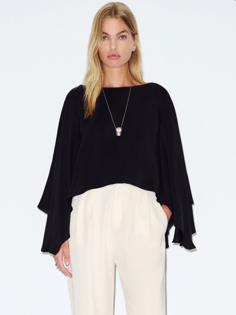 Reformation Aime Silk Cape